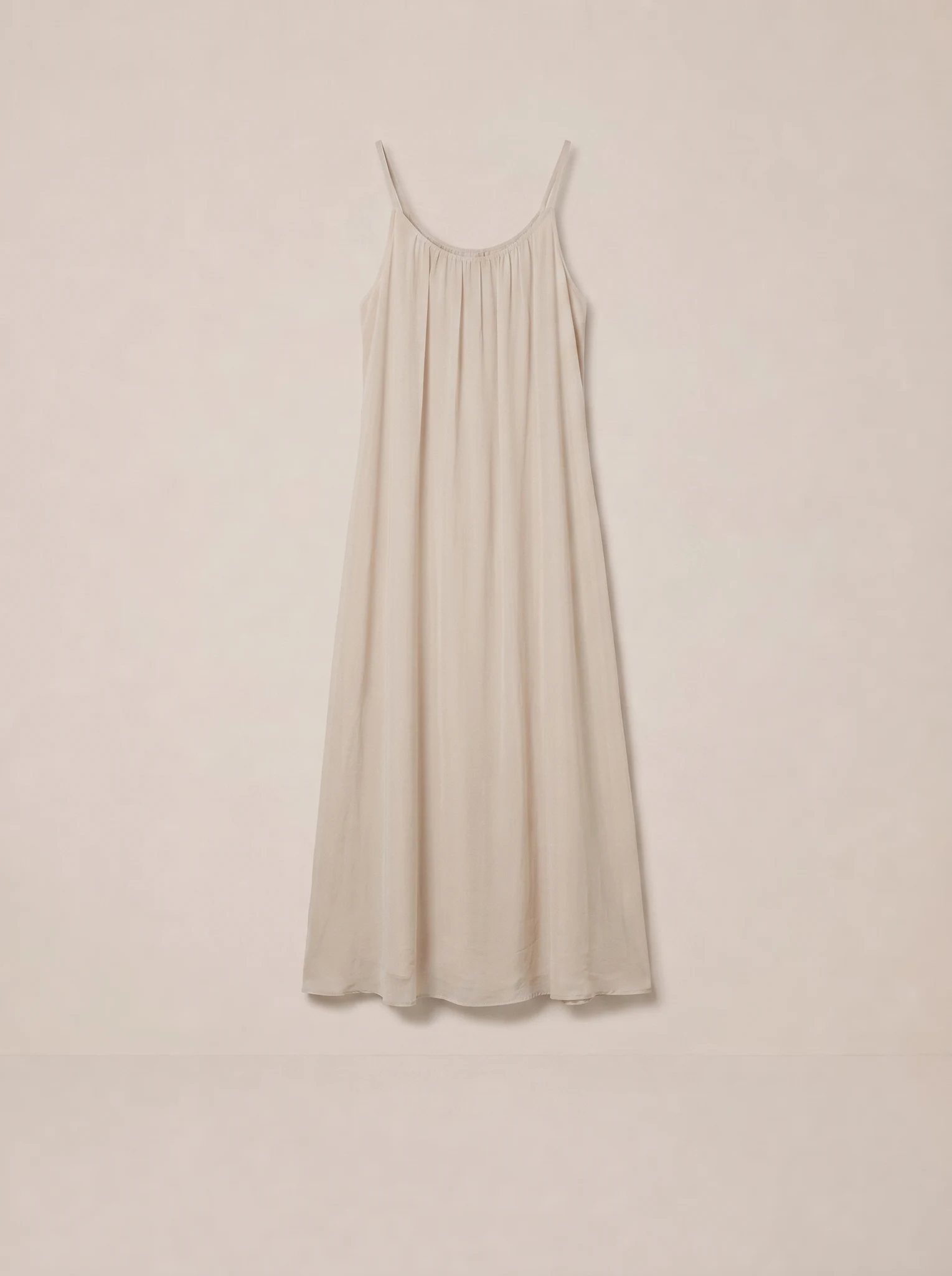 Vestido De Gasa Con Breteles Forrado Con Modal — vista de frente